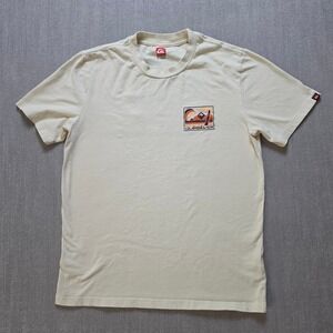 Quiksilver T-Shirt Mens M Beige Short Sleeve Graphic Logo Crew Neck Tee